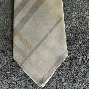 Burberry Men’s Tie- 100% Silk- Blue and Gray